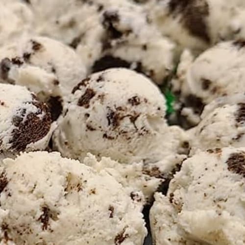 Freeze Dried Cookies & Cream Ice Cream Scoops